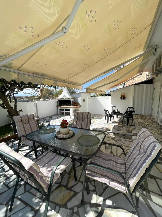 Sunny Beach House Corinth Eksteriør billede